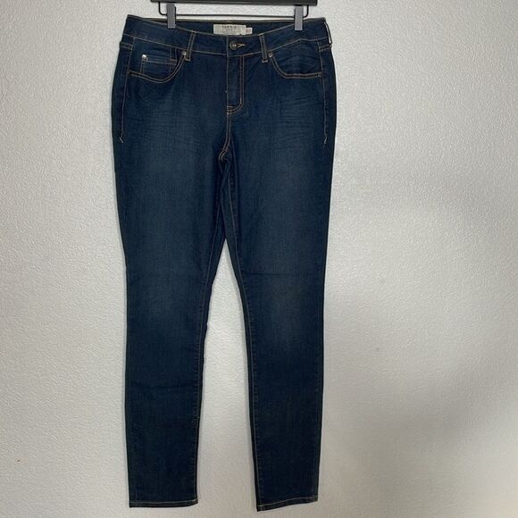 Torrid Curvy Skinny Jeans Size 10T - Picture 1 of 10